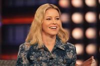 Pernah Jadi Pembersih Toilet, Ini Saran Aktris Hollywood Elizabeth Banks untuk Tamu Hotel 