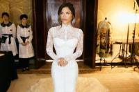 Jurnalis Terkenal Ejek Gaun Pengantin Lauren Sanchez Norak