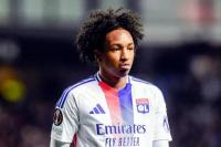 Lyon Jual Bintang Mudanya Demi Bertahan di Ligue 1