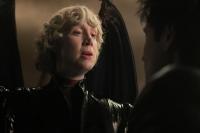 The Sandman S2E2 `The Ruler of Hell`: Lucifer Meminta Dream untuk Memotong Sayapnya