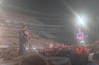 Video Skandal Perselingkuhan di Konser Chris Martin Viral, Berapa Dollar yang Didapatkan Penggemar Coldplay?