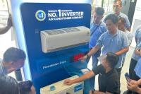 Lima Teknisi Terbaik Midea Club Berangkat ke China