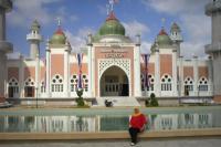 Dalam Keadaan Apa Seseorang Tidak Boleh Masuk Masjid?