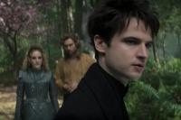 The Sandman S2E10 `Long Live the King`: Lyta Membunuh Warga Dreaming 