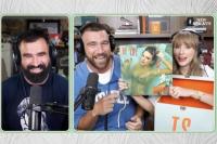 Usai Umumkan Rilis Album Baru di Podcast New Heights, Taylor Swift Pesta Bareng Sahabatnya