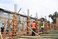 Program Revitalisasi Bantu SMP Bogor Bangun Toilet hingga Perpustakaan