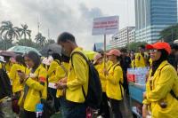 Kawal 17+8 Tuntutan Rakyat, Mahasiswa Demo di Depan Gedung DPR