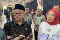 12.500 Guru Dikuliahkan Tahun Ini, Mendikdasmen: Tahun Depan 150.000