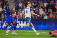 Eks Striker Klub Gurem Saingi Messi Raih Sepatu Emas