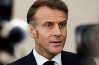 Trump Ejek Macron, Anggap Presiden Prancis Suami Takut Istri