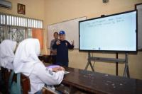 Kemdikdasmen Bakal Kirim Tiga IFP Tambahan ke Sekolah Tahun Ini