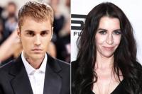 Begini Reaksi Justin Bieber saat Ibunya Berdoa untuk Kesembuhannya
