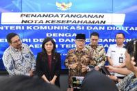 Kemendes dan Kemkomdigi Teken MoU Bangun Koneksi Majukan Desa