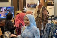 Ratu Zakiyah: Warna Alam dari Desa Potensi Ekonomi Hijau Indonesia