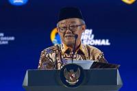 Hari Guru Nasional, Mendikdasmen Laporkan Sejumlah Capaian ke Presiden