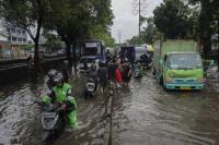 125 RT dan 14 Ruas Jalan di Jakarta Masih Terendam Banjir, Cek Rinciannya