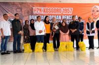 Pimpinan DPR Salurkan Bantuan Ke Korban Longsor Bandung Barat