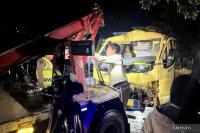 Kecelakaan Beruntun di Limbangan Garut, Libatkan Bus hingga Truk